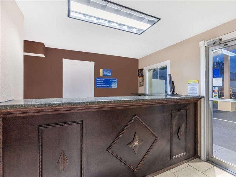 Days Inn Jacksonville Eksteriør billede