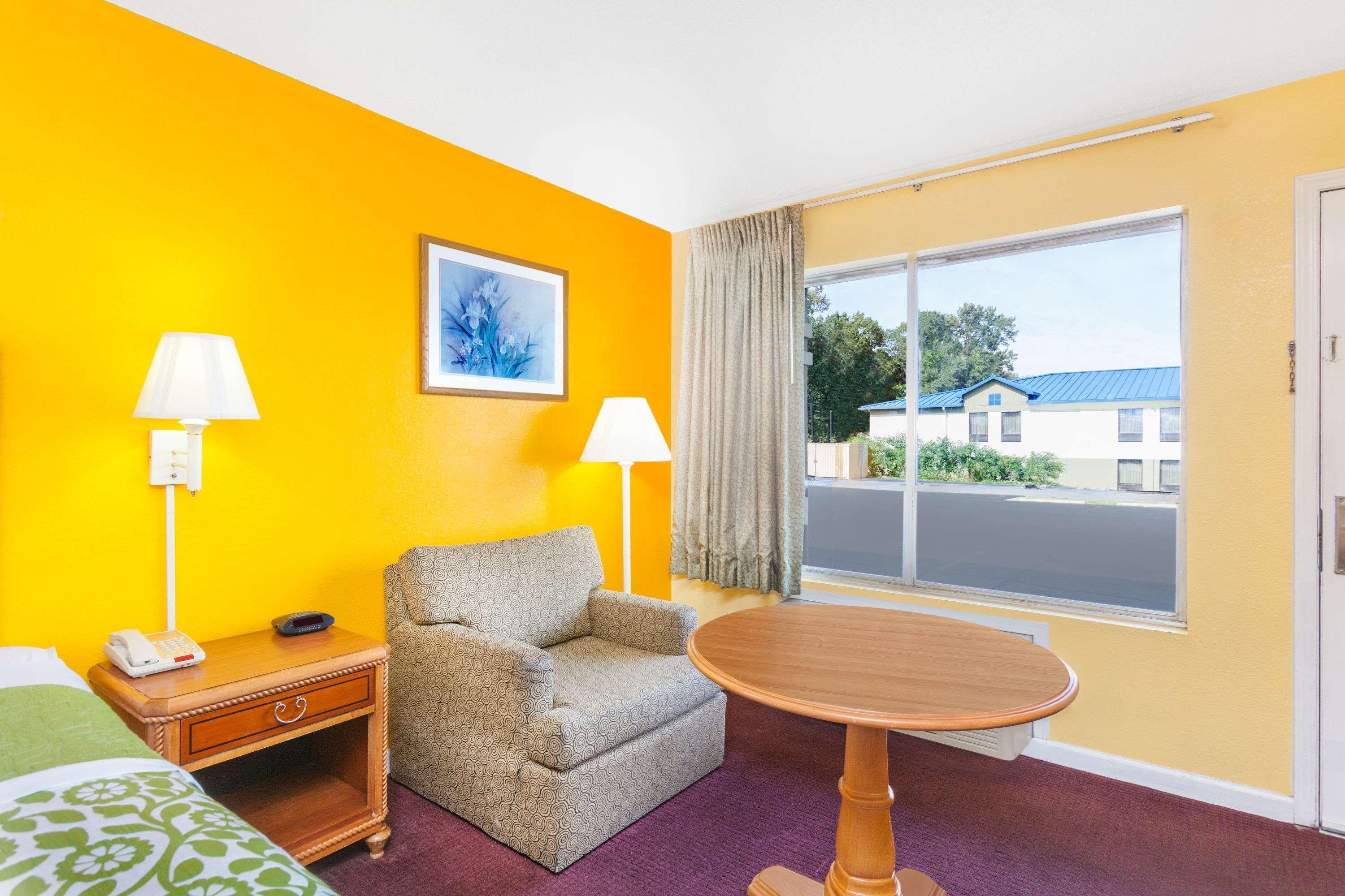 Days Inn Jacksonville Eksteriør billede